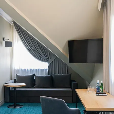 Wodnik Hotell 3*